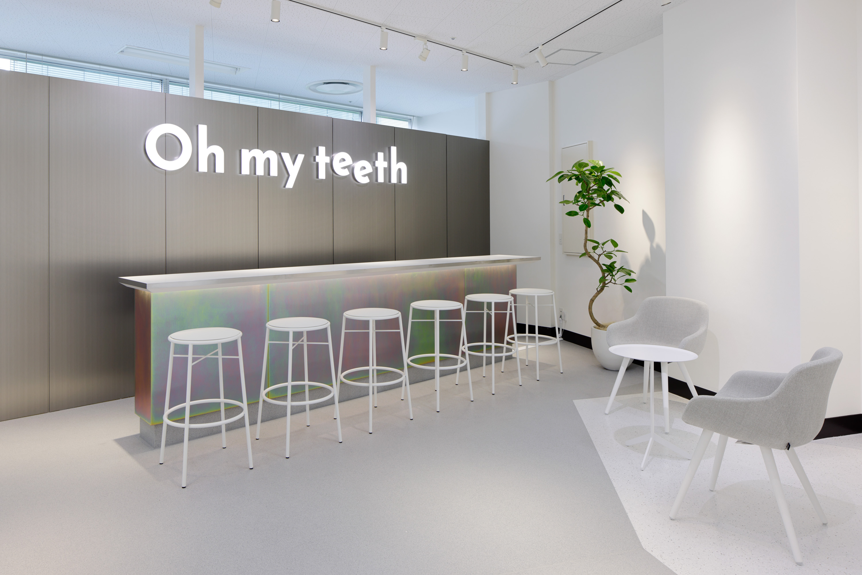 Oh my teeth メインビジュアル